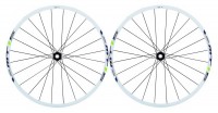 Комплект колес Shimano MT15, 26'', C.Lock, цвет белый, зелёный стикер